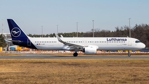 D-AIEF