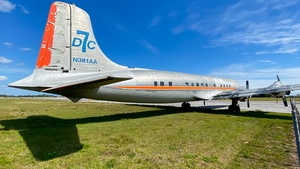 N381AA