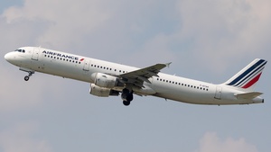 Photo of F-GTAH - Airbus A321-211 operated by Air France