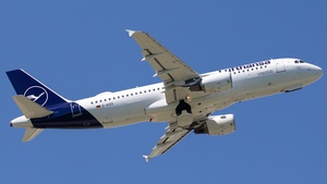 Photo of D-AIZD - Airbus A320-214 operated by Lufthansa