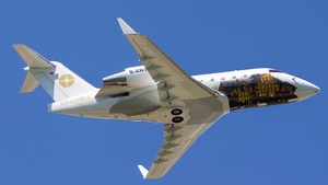 Photo of D-ANTR - Bombardier Challenger 604 operated by MHS Aviation