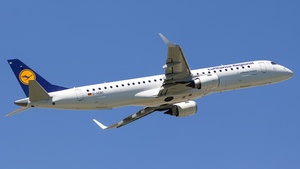 Photo of D-AEBC - Embraer ERJ-195LR operated by Lufthansa CityLine