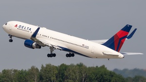 Photo of N195DN - Boeing 767-332(ER) operated by Delta Air Lines