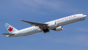 Photo of C-FIVM - Boeing 777-333(ER) operated by Air Canada