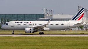 Photo of F-HEPK - Airbus A320-214 operated by Air France