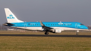 Photo of PH-EXI - Embraer ERJ-175STD operated by KLM Cityhopper