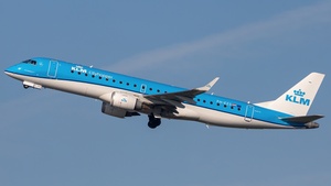 Photo of PH-EZS - Embraer ERJ-190STD operated by KLM Cityhopper