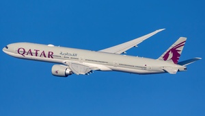 Photo of A7-BEE - Boeing 777-3DZ(ER) operated by Qatar Airways