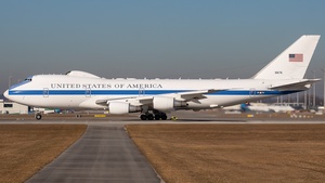 Photo of 73-1676 - Boeing E-4B operated by US Air Force