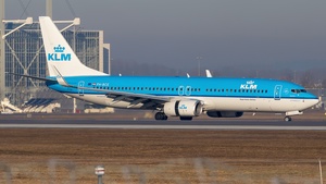 Photo of PH-BCE - Boeing 737-8K2 operated by KLM Royal Dutch Airlines