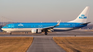 Photo of PH-BXV - Boeing 737-8K2 operated by KLM Royal Dutch Airlines