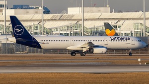 Photo of D-AIDA - Airbus A321-231 operated by Lufthansa