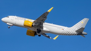 Photo of EC-NAF - Airbus A320-271N operated by Vueling