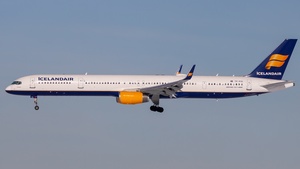 Photo of TF-FIX - Boeing 757-308 operated by Icelandair