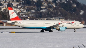 Photo of OE-LBF - Airbus A321-211 operated by Austrian Airlines