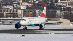 Photo of OE-LBU - Airbus A320-214 operated by Austrian Airlines