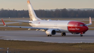 Photo of LN-DYF - Boeing 737-8JP operated by Norwegian Air Shuttle