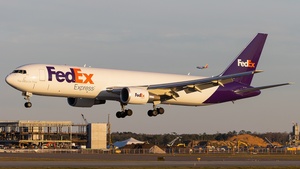 Photo of N172FE - Boeing 767-3S2F operated by FedEx