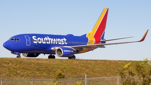 Photo of N422WN - Boeing 737-7H4 operated by Southwest Airlines