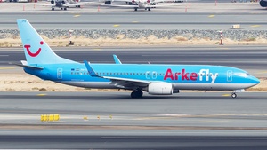 Photo of PH-TFD - Boeing 737-86N operated by Arkefly