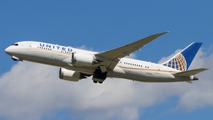 Photo of N30913 - Boeing 787-8 Dreamliner operated by United Airlines