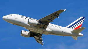Photo of F-GUGF - Airbus A318-111 operated by Air France