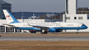 Photo of 99-0003 - Boeing C-32A operated by US Air Force