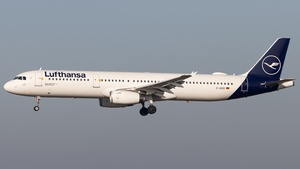 Photo of D-AIDD - Airbus A321-231 operated by Lufthansa