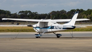 Photo of N7427Q - Cessna 182P Skylane operated by Private