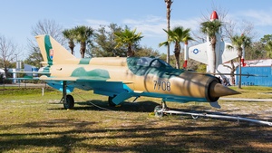 Photo of N7708 - Mikoyan-Gurevich MiG-21MF Fishbed-J operated by Florida Air Museum