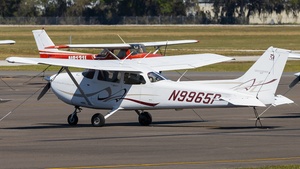 Photo of N9965P - Cessna 172S Skyhawk SP operated by Private