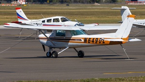 Photo of N6490L - Cessna 152 II operated by Private