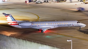 Photo of N637AE - Embraer ERJ-145LR operated by American Eagle (opb Piedmont Airlines)