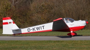 Photo of D-KWIT - Scheibe SF 25C Falke 2000 operated by Luftsportverein Bad Endorf-Prien