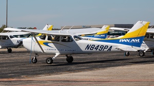 Photo of N849PA - Cessna 172S Skyhawk SP operated by Pan Am Flight Academy