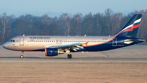 Photo of VQ-BIU - Airbus A320-214 operated by Aeroflot