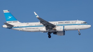 Photo of 9K-AKK - Airbus A320-214 operated by Kuwait Airways