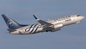 Photo of YR-BGF - Boeing 737-78J operated by Tarom - Romanian Air Transport