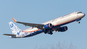 Photo of VQ-BEE - Airbus A321-211 operated by Aeroflot