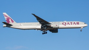 Photo of A7-BEN - Boeing 777-3DZ(ER) operated by Qatar Airways