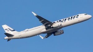 Photo of OH-LZM - Airbus A321-231 operated by Finnair