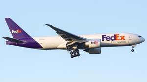 Photo of N878FD - Boeing 777-FS2 operated by FedEx