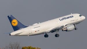 Photo of D-AIBF - Airbus A319-112 operated by Lufthansa