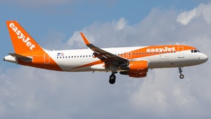 Photo of OE-IJF - Airbus A320-214 operated by easyJet Europe