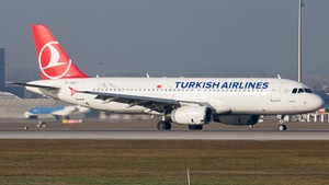Photo of TC-JPO - Airbus A320-232 operated by Turkish Airlines