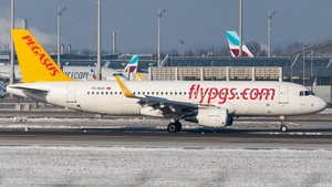 Photo of TC-DCA - Airbus A320-214 operated by Pegasus Airlines