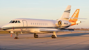 Photo of N142JS - Dassault Falcon 2000LX operated by Davinci Jets