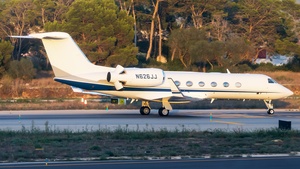 Photo of N626JJ - Gulfstream GIV-X (G450) operated by JetSelect Aviation