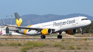 Photo of G-TCDL - Airbus A321-211 operated by Thomas Cook Airlines