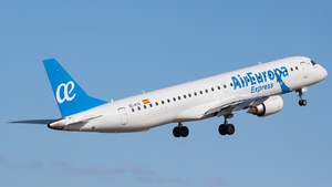 Photo of EC-KYO - Embraer ERJ-195LR operated by Air Europa Express (opb Aeronova)
